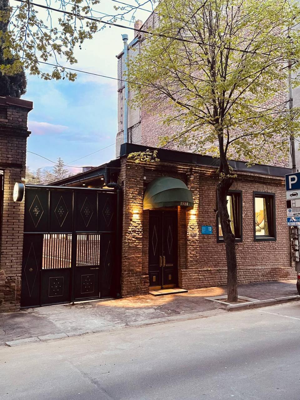 Albergue House Tale 1921 Tiflis Exterior foto